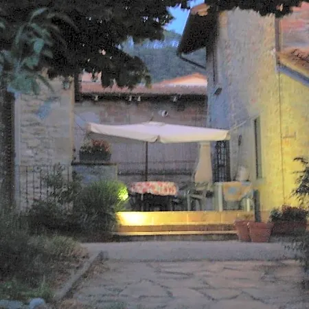 Casa Dina Nocleg ze śniadaniem