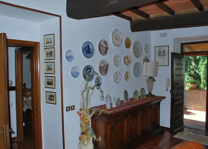 فندق مبيت وإفطار Casa Dina 4*