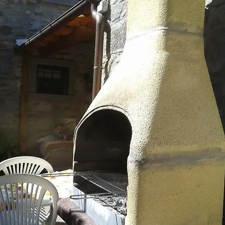 Casa Dina Bed & Breakfast